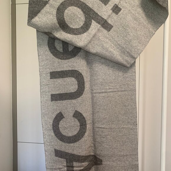 Acne Studios Oversized Logo Wool Blend Scarf – Gray - Picture 5 of 9